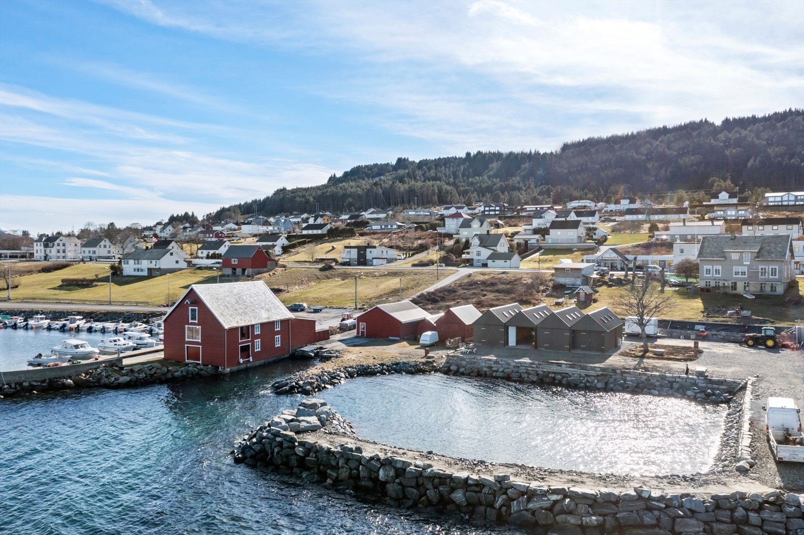 Havnebassenget blir en fin plass å bade på sommeren Galleribilde