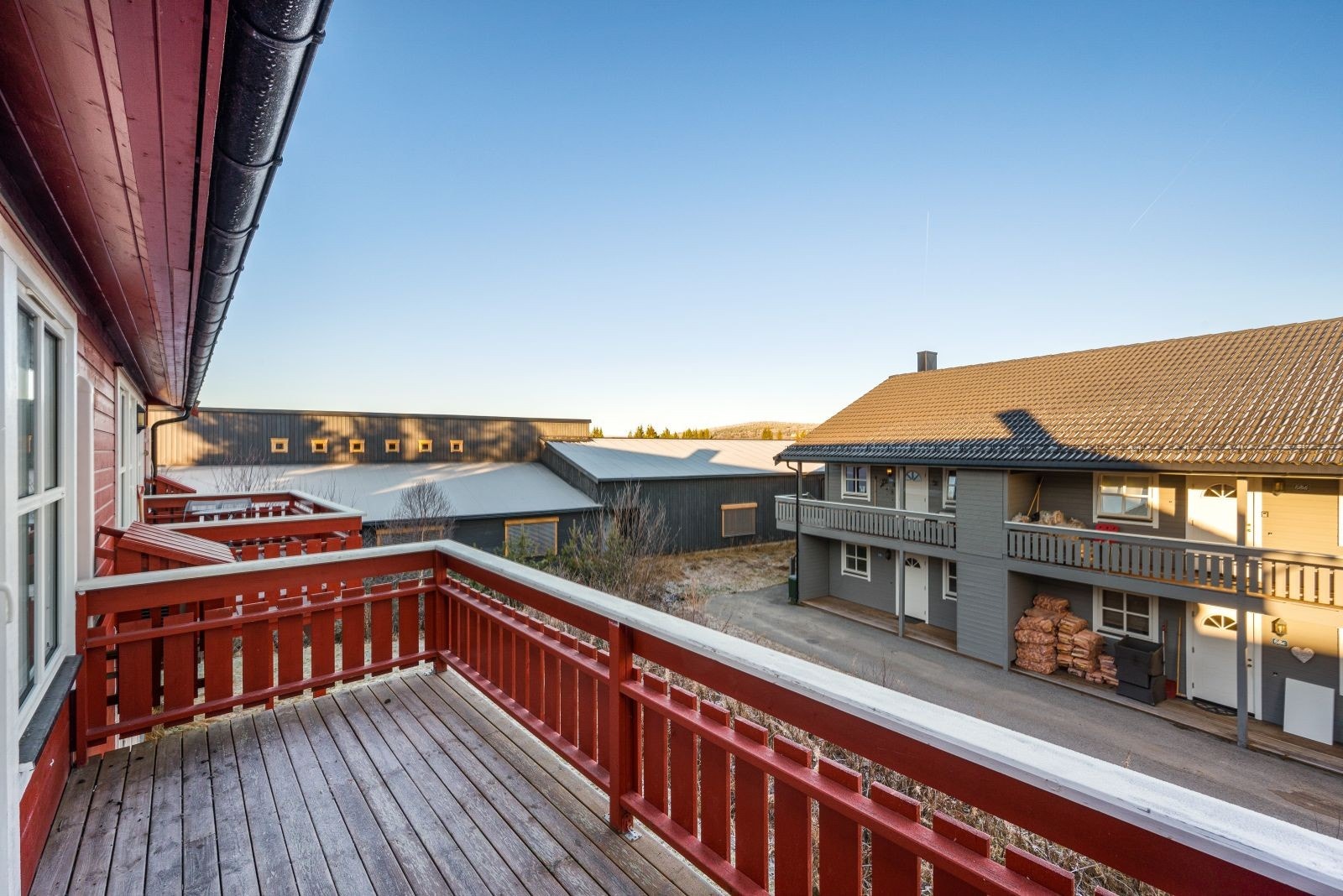 Veranda med utgang fra stue. Galleribilde
