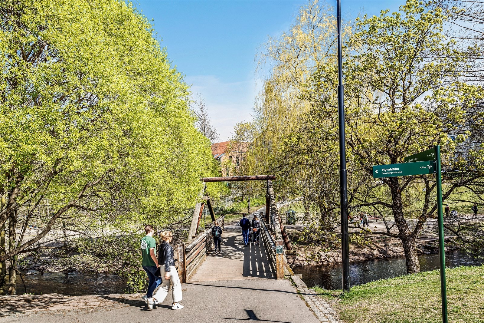 ...eller langs populære Akerselva som egner seg godt for både gå- og løpeturer. Galleribilde