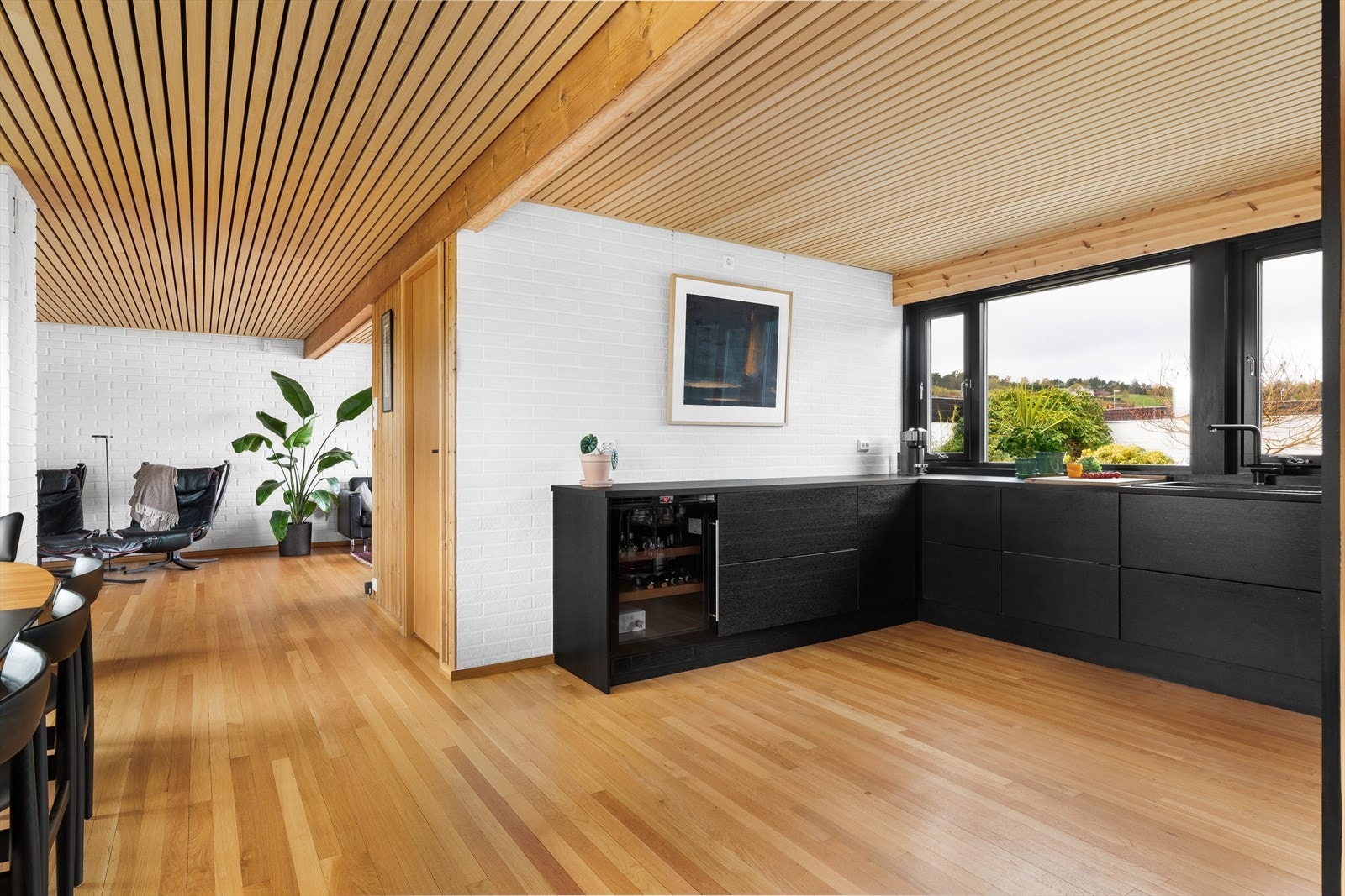 Legg merke til de lekre spilene i himlingen. Galleribilde