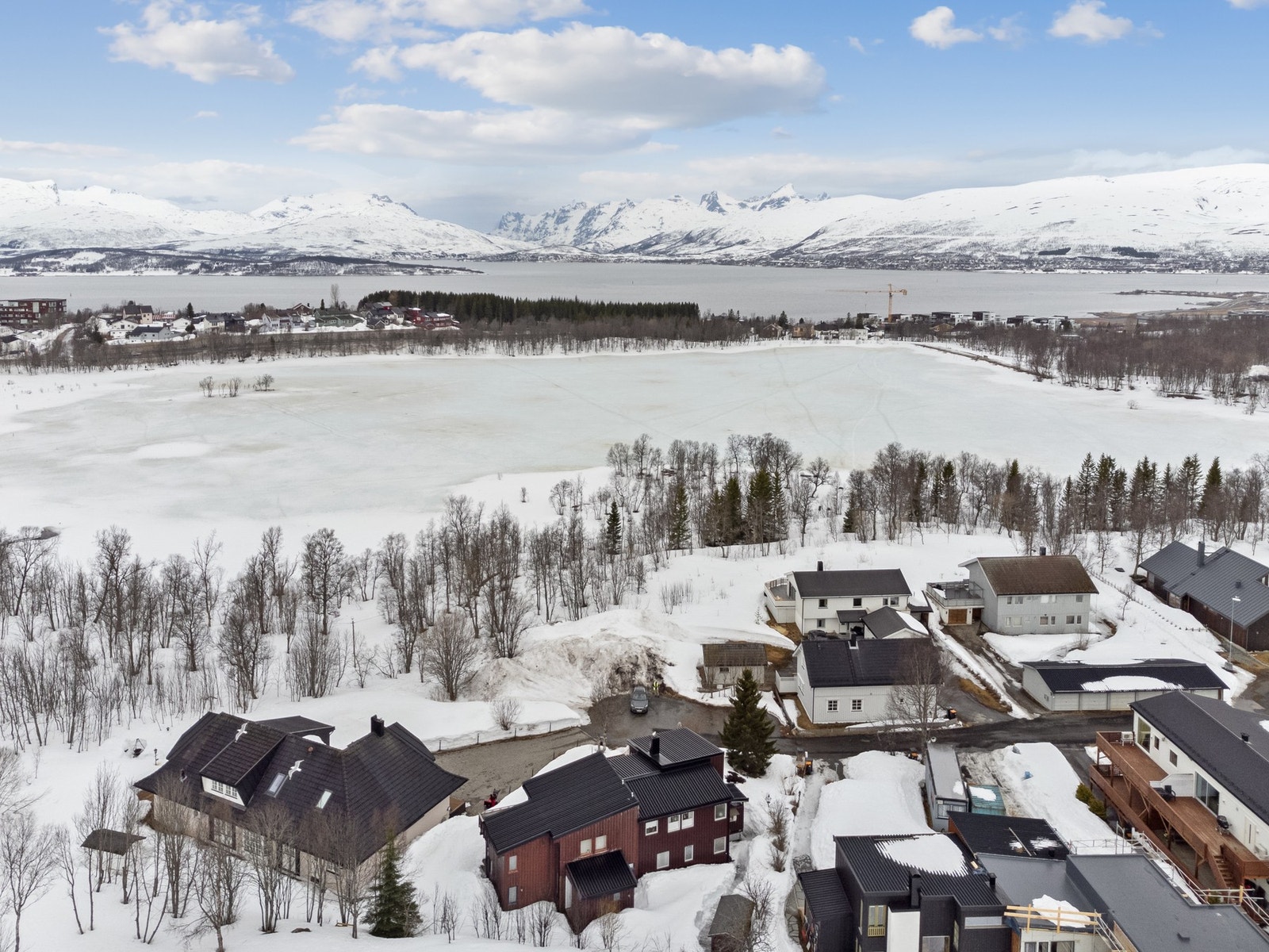 Nærhet til Prestvannet og lysløypa Galleribilde
