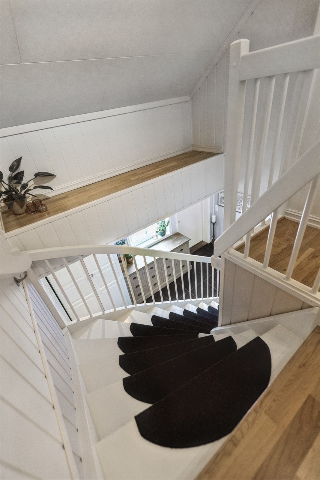 Boligens øvrige rom ligger i 2. etasje. Galleribilde
