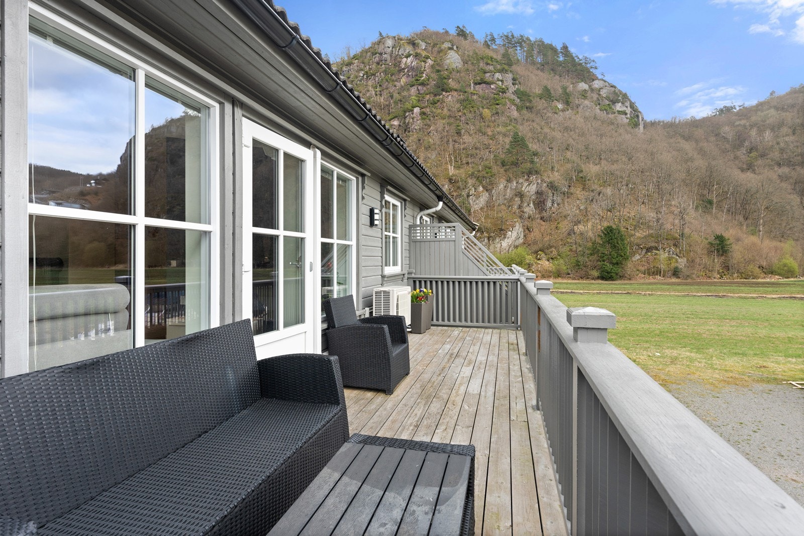 Veranda i 2. etg Galleribilde