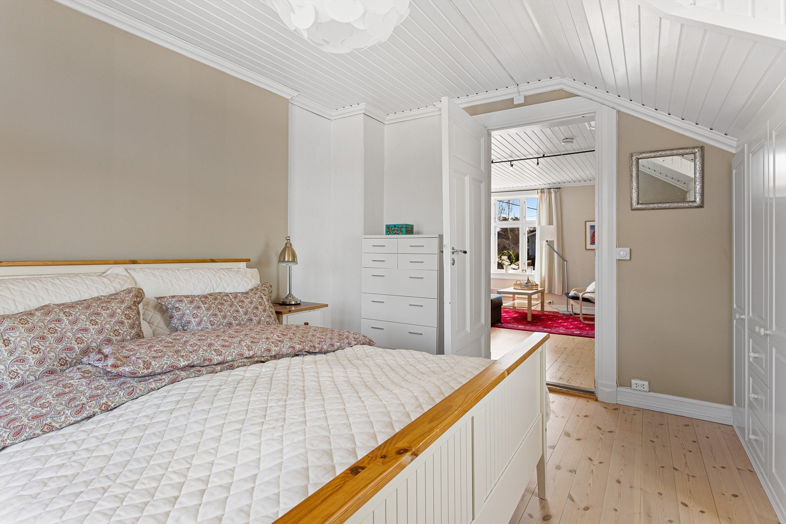 Soverom 1 Galleribilde