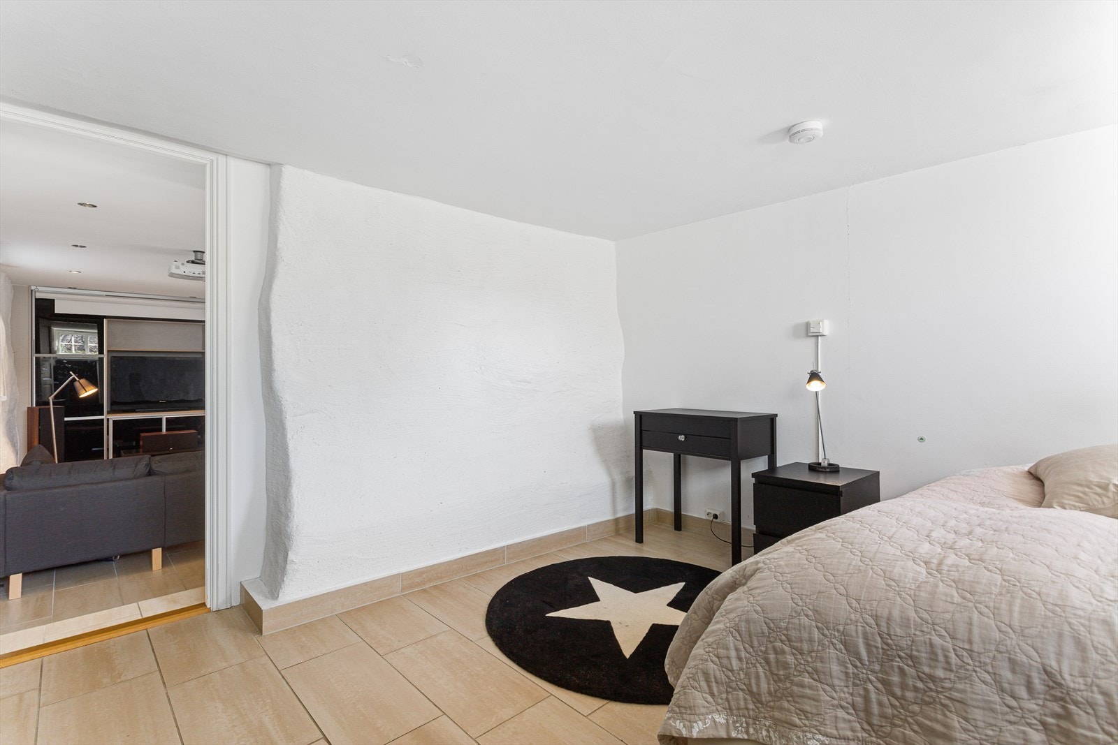 Soverom i underetasjen - takhøyde 198 - ikke omsøkt Galleribilde