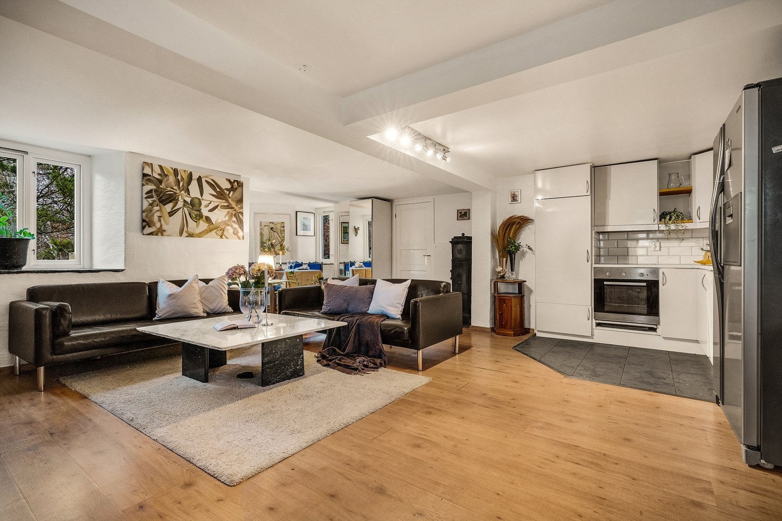 - Stue/kjøkkenet måler 39,3 m² - Galleribilde