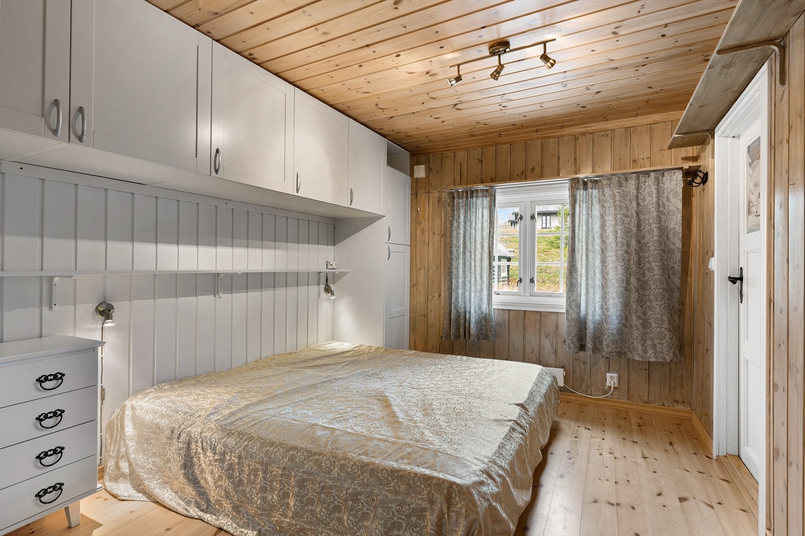 Soverom 2. Galleribilde