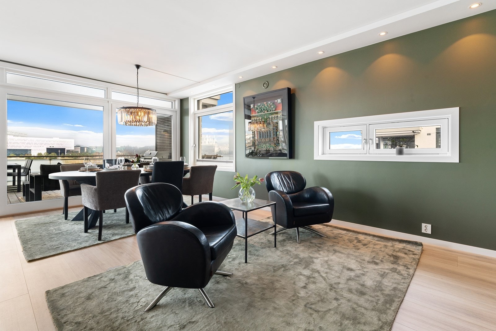 Det er ustrakt bruk av downlights i himling. Galleribilde