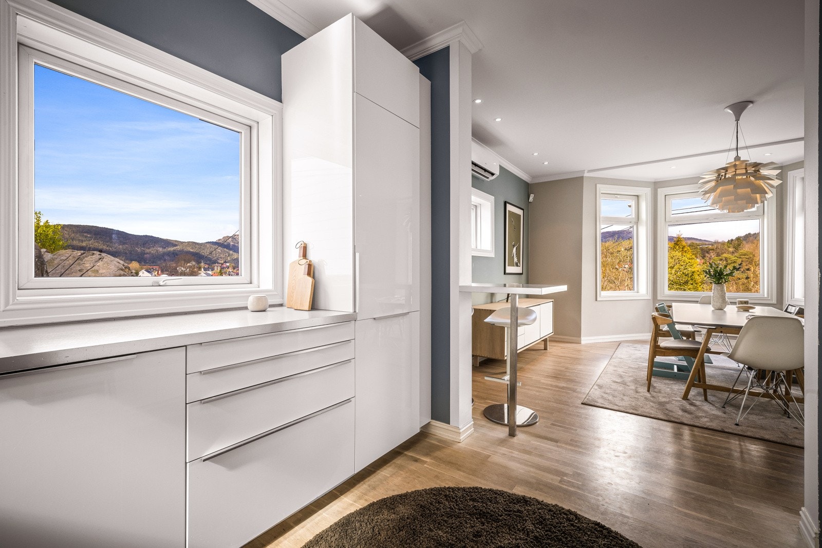 - Fint å kunne nyte ustikt mens man lager mat - Galleribilde