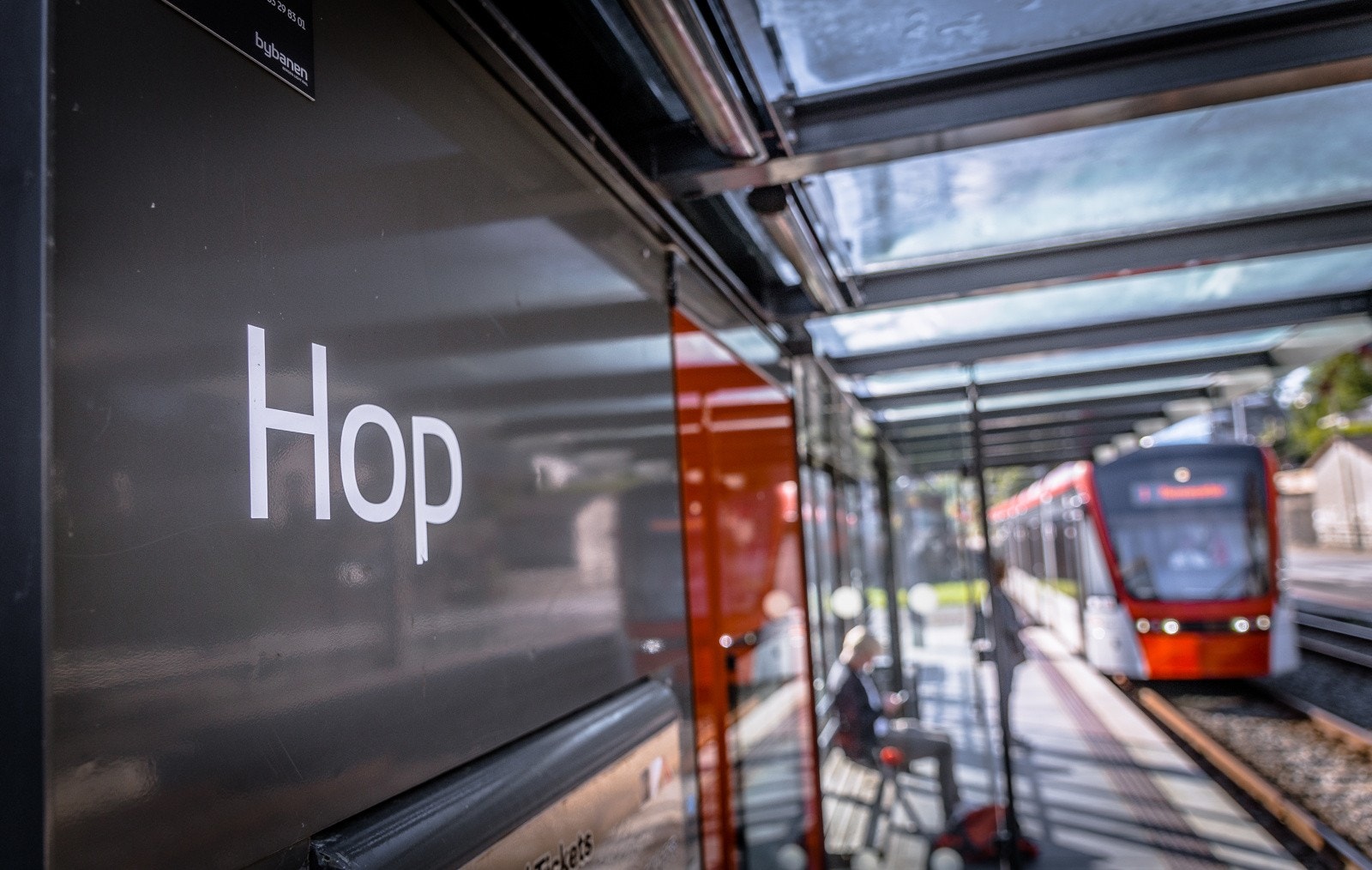 - Ca. 6 minutters gange til bybanestopp på Hop med hyppige avganger sørover og i retning Bergen sentrum - Galleribilde