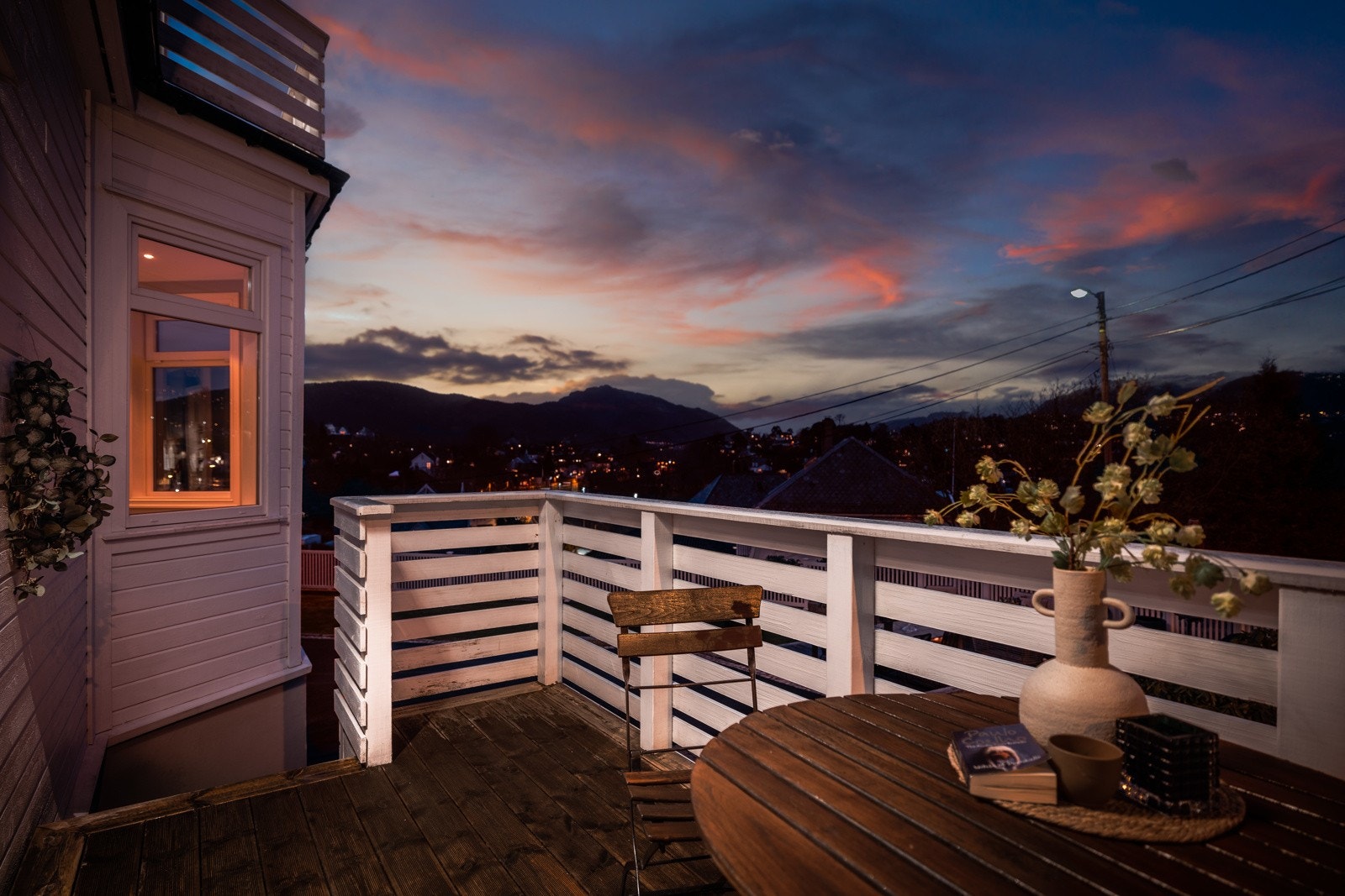 - Her kan man nyte sol i rolige omgivelser - Galleribilde