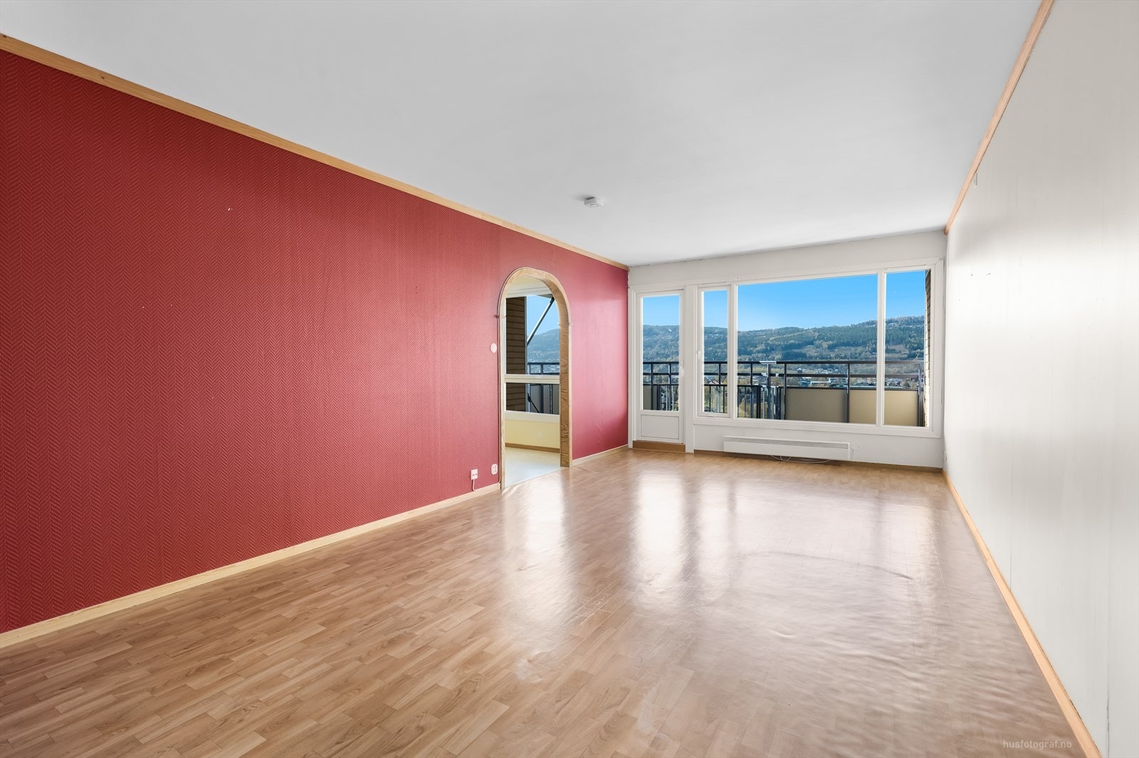 God stue som er enkel å møblere Galleribilde