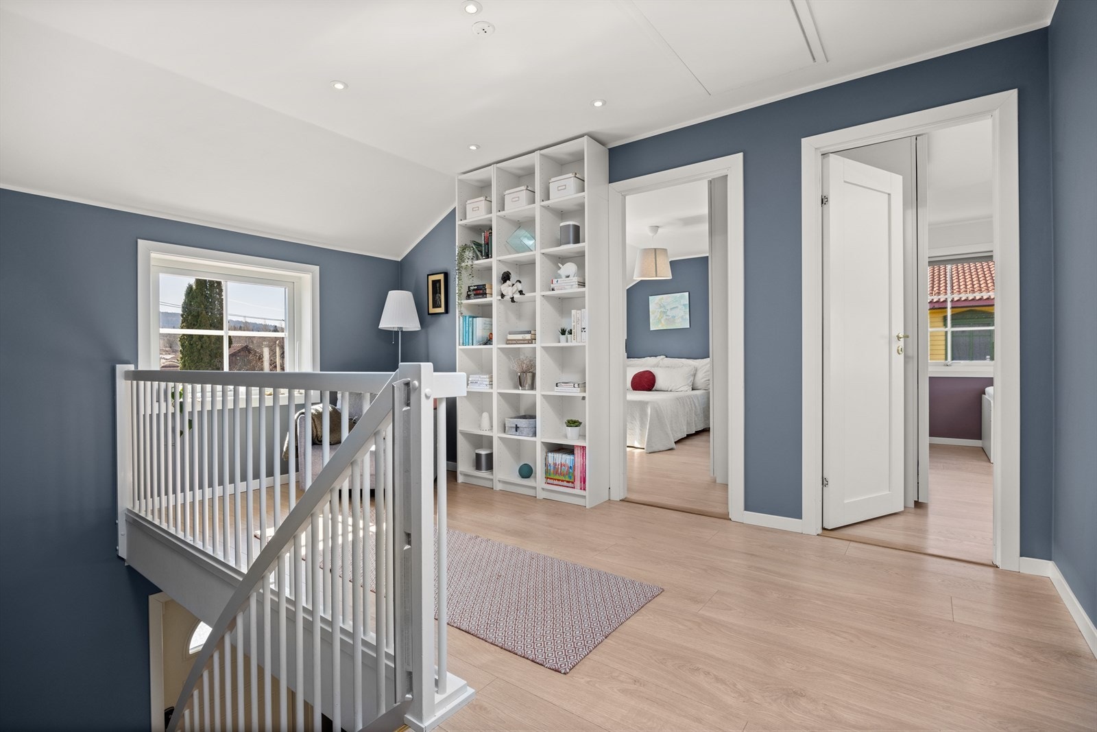 I 2.etasje finner du 4 romslige soverom og baderom Galleribilde