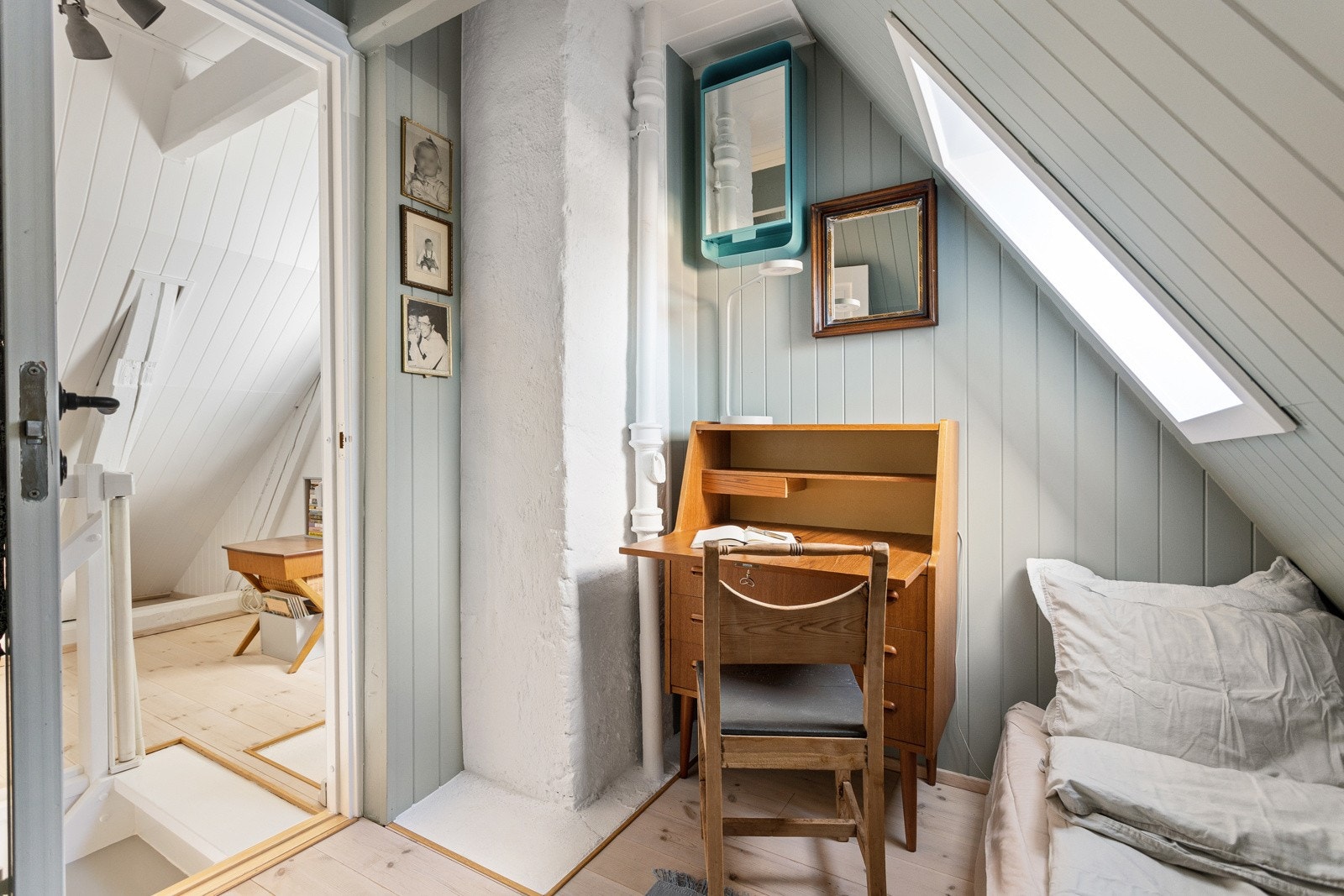 Nåværende eier har brukt dette som soverom med dobbeltseng. Galleribilde