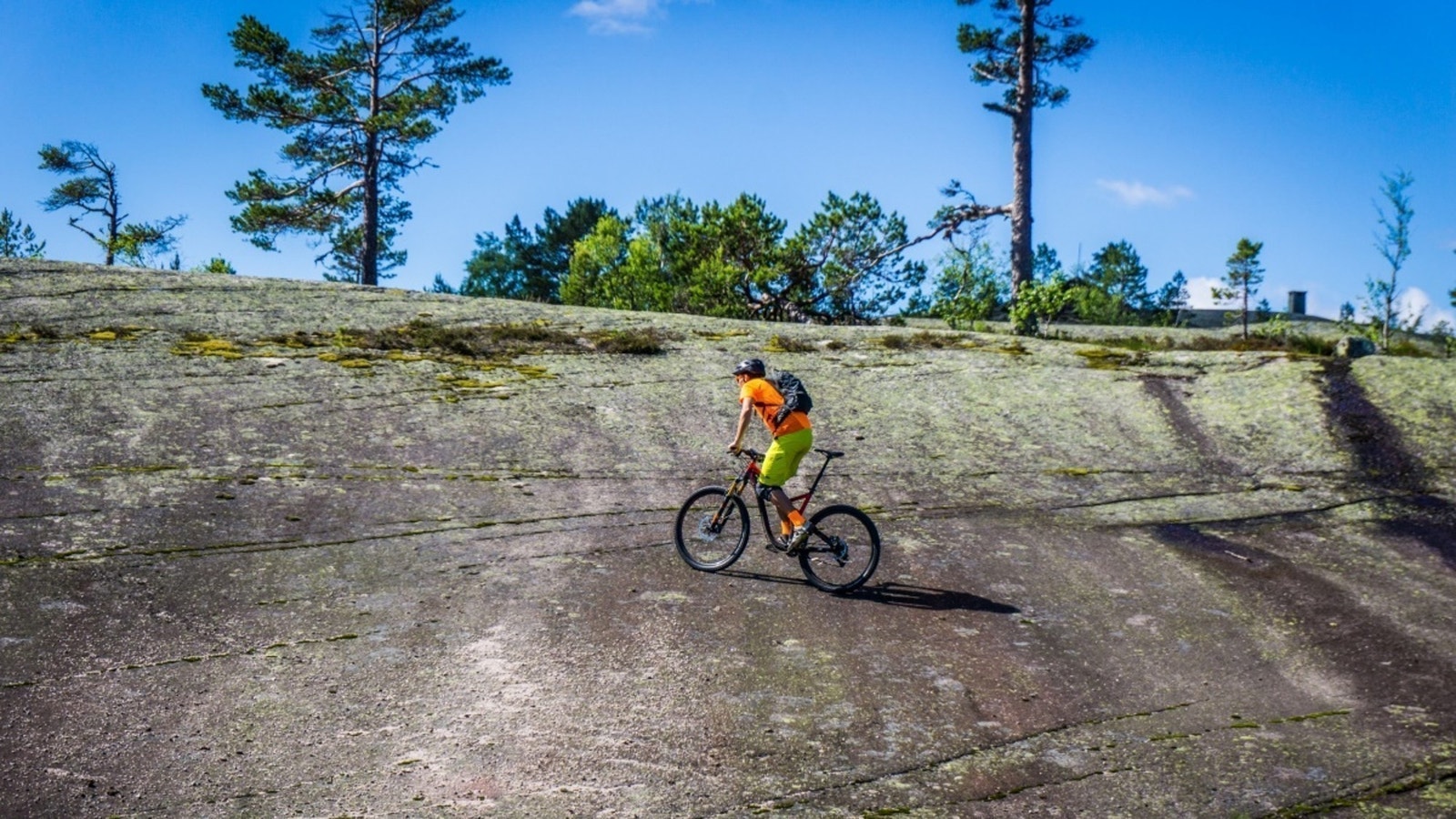 Gautefall har over 10 mil med merkede stisyklingsløyper Galleribilde