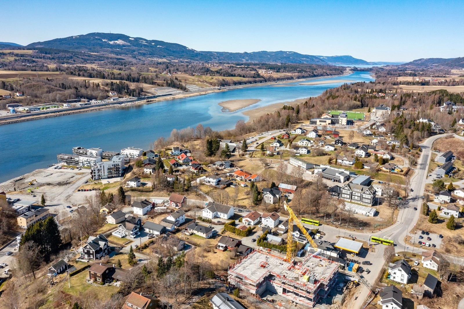 For båtfolket er det kort vei til Mjøsa og idylliske Vorma med gjestehavner og båtforeninger. Galleribilde