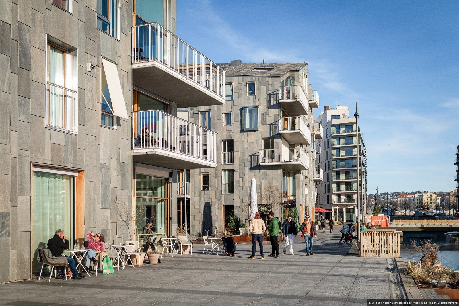 Området er stadig under utvikling, hvor verdt å nevne er bla. det nye Munchmuseet og Operastranda. Galleribilde