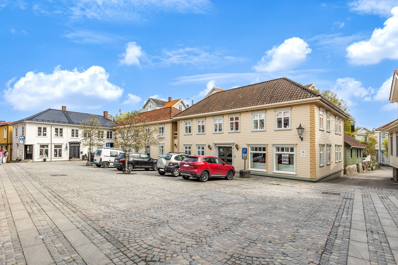 Huset ligger like ved øvre torg. Galleribilde