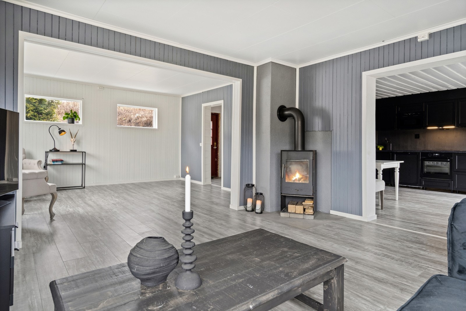 Stua er på hele 32 kvm. Galleribilde