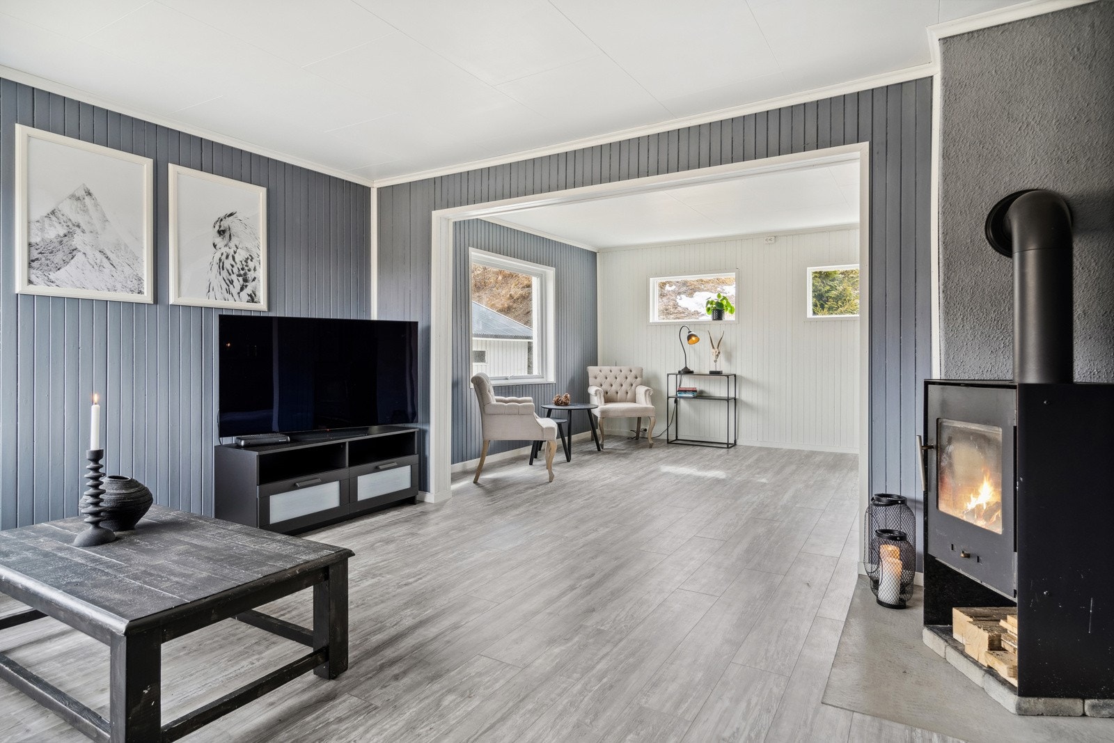 Velkommen til Vikvarvvegen 556! En innholdsrik og pen enebolig med flere nylige oppgraderinger. Galleribilde