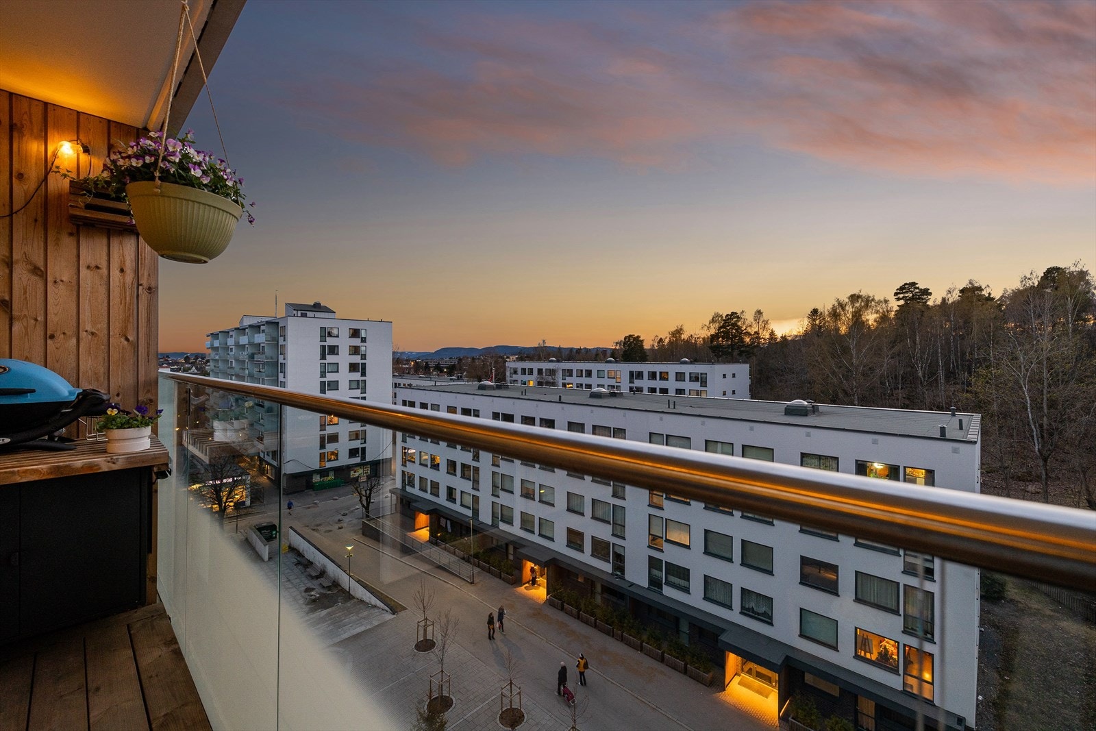 Flott leilighet som ligger høyt og fritt Galleribilde
