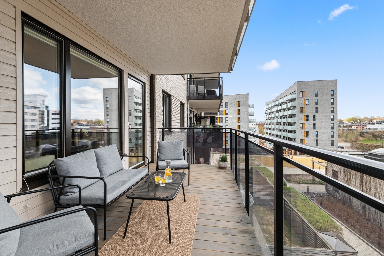 - Velkommen til Fernanda Nissens gate 4 B - presentert av Eiendomsmegler MNEF / Partner Bjørnar Mikkelsen (tlf. 938 98 132) hos Schala & Partners - Galleribilde