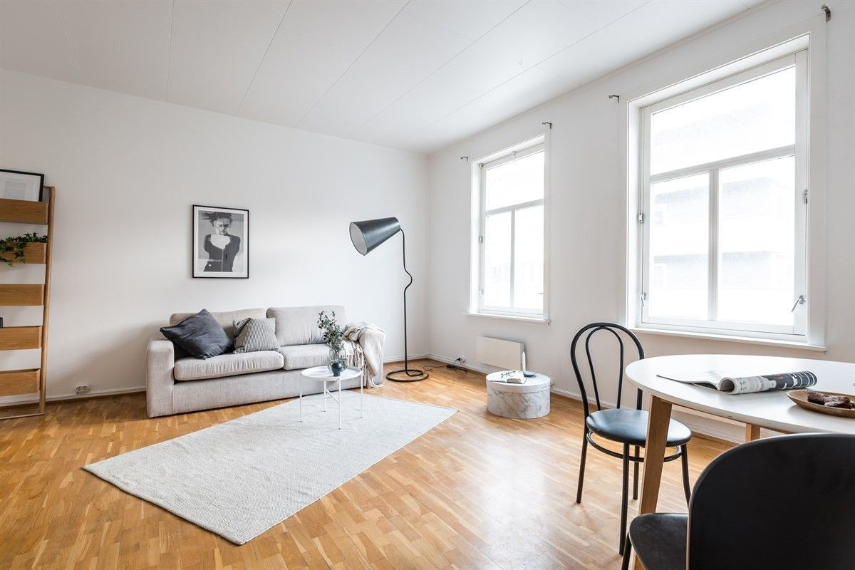Her er det god plass til spisegruppe om man ønsker