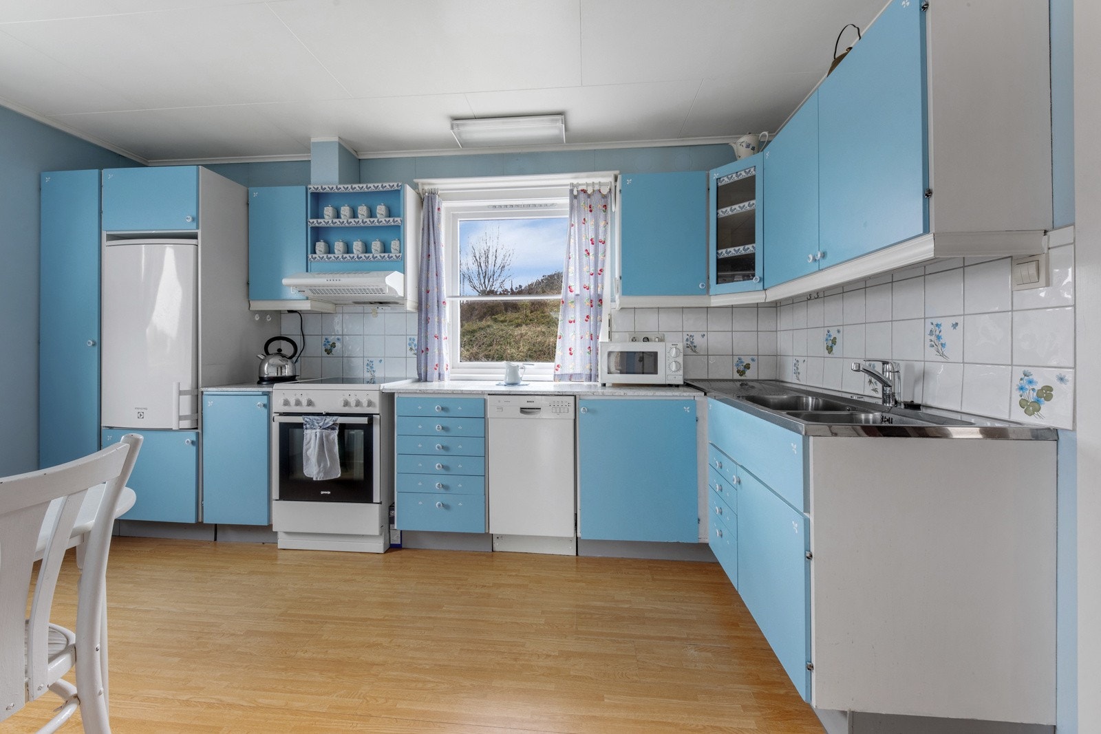 Stort kjøkken Galleribilde