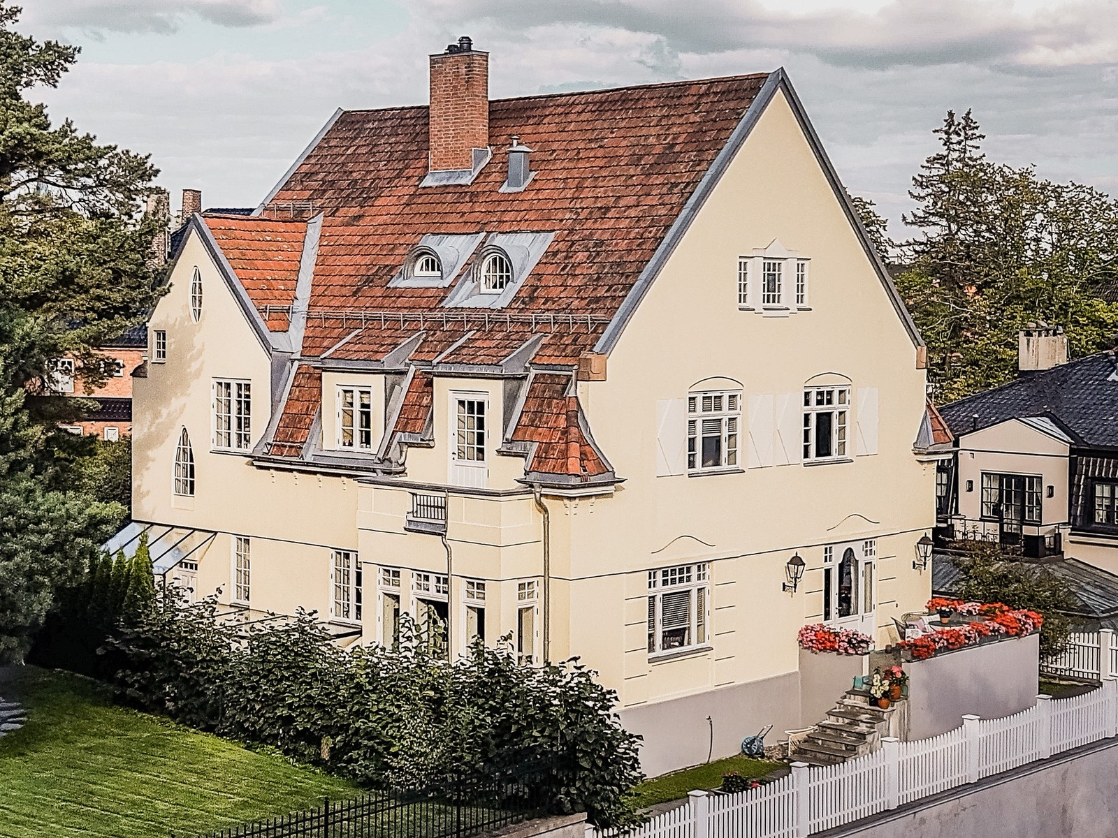 Oversiktsbilde tatt fra sydvest. Galleribilde