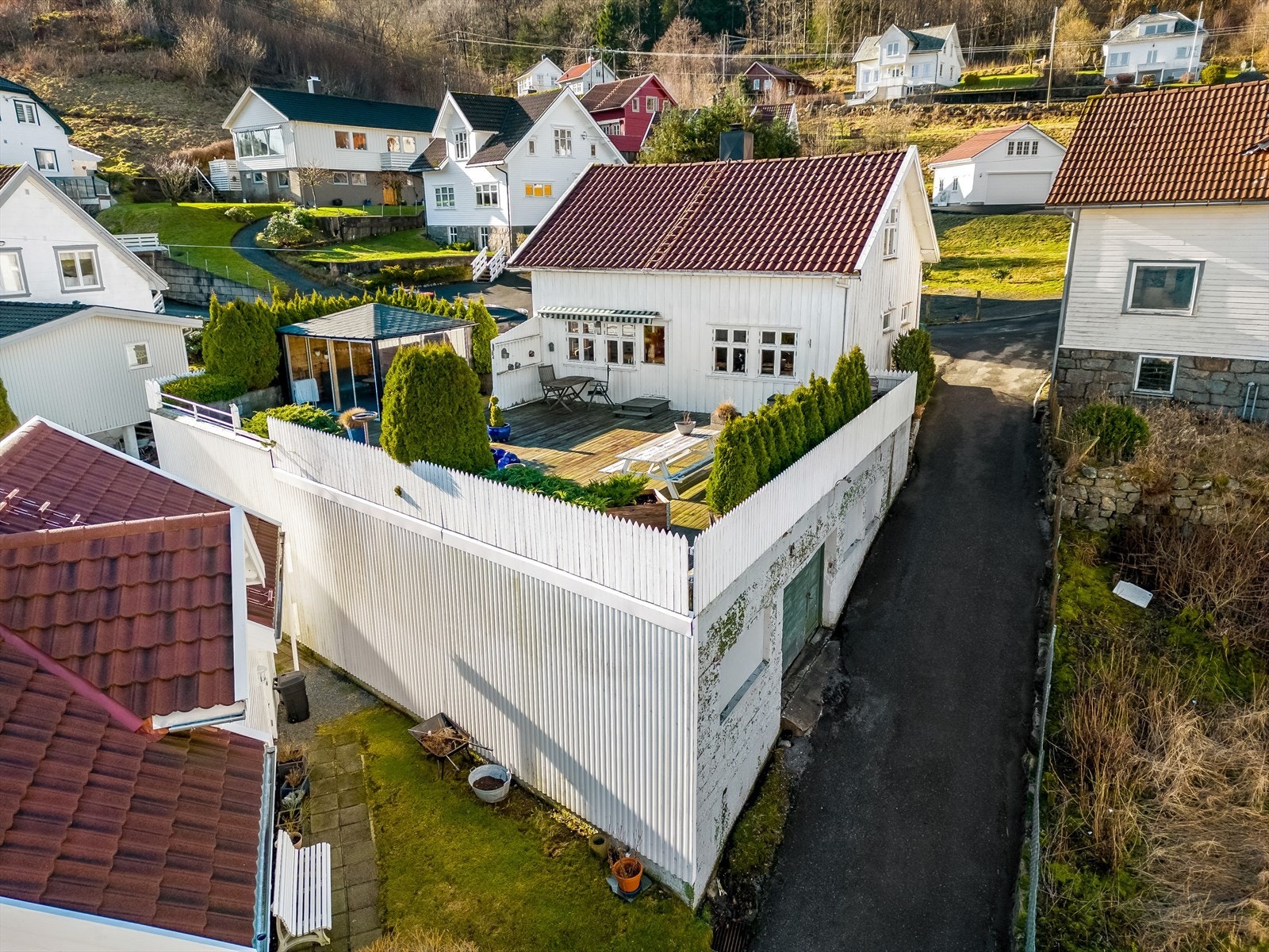 Stor og solrik veranda! Galleribilde