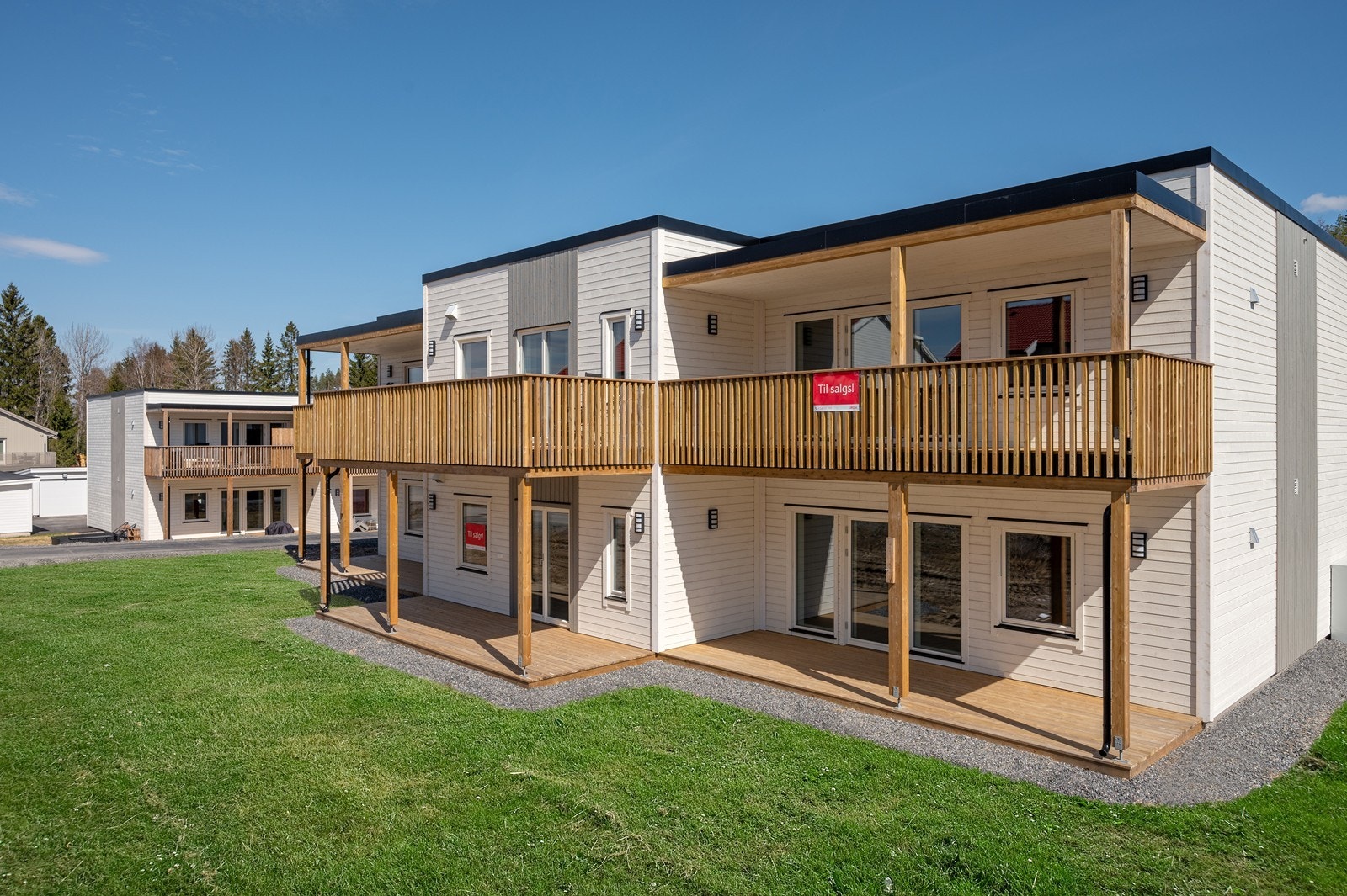 Dette er en helt ny og moderne leilighet i 2.etg (plen lagt på digitalt) Galleribilde