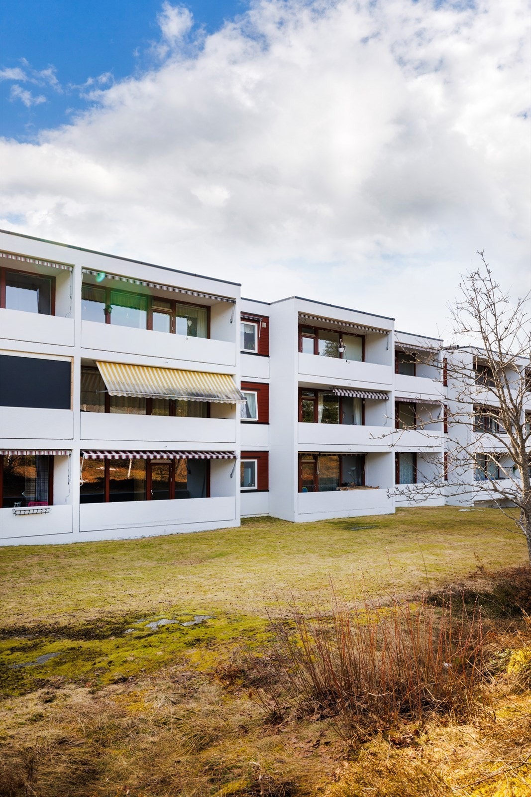 Elgtråkket 2B har en fin og meget sentral beliggenhet, i Hovdeskogen. Galleribilde