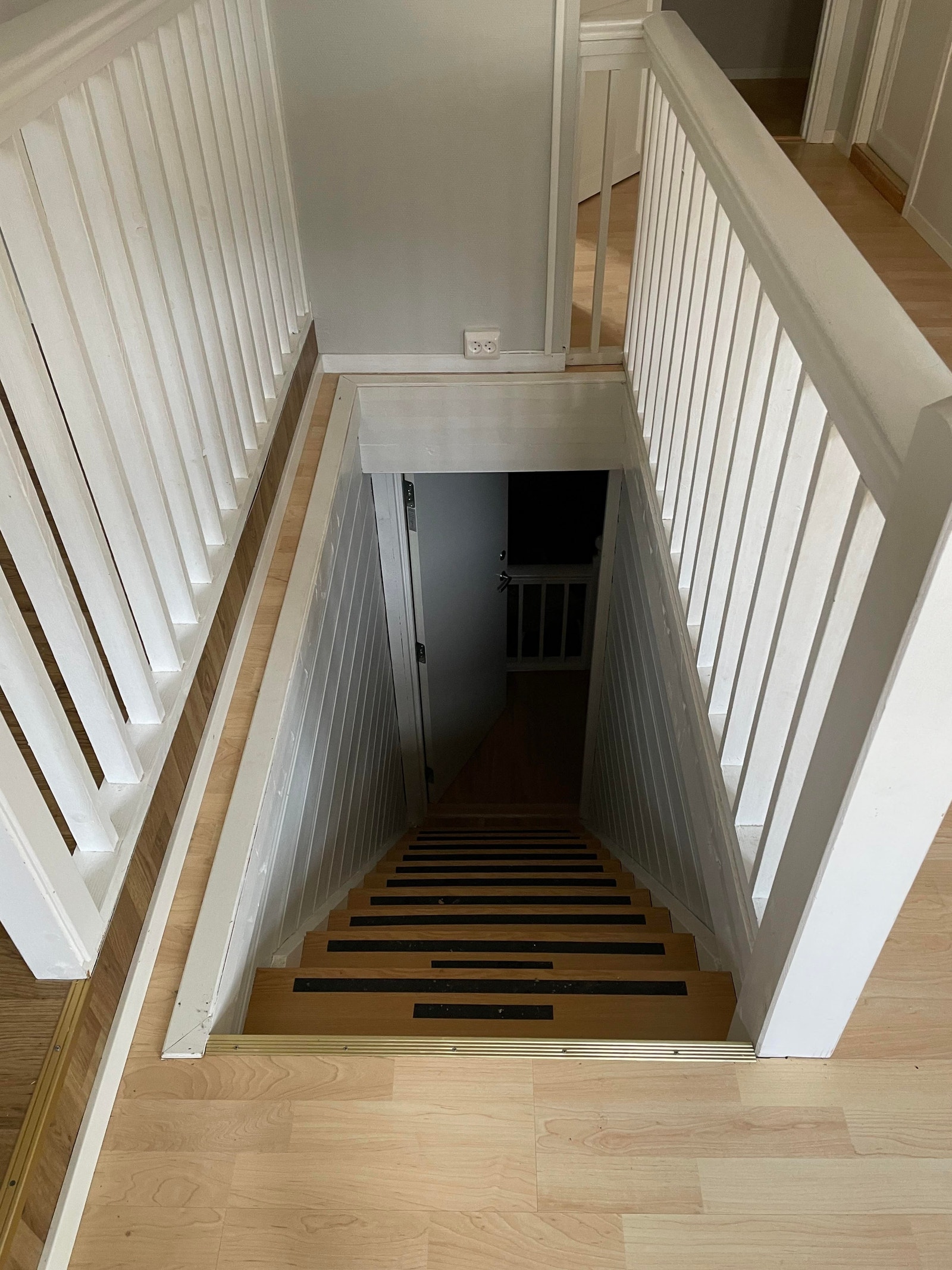 Trapp til u.etg Galleribilde