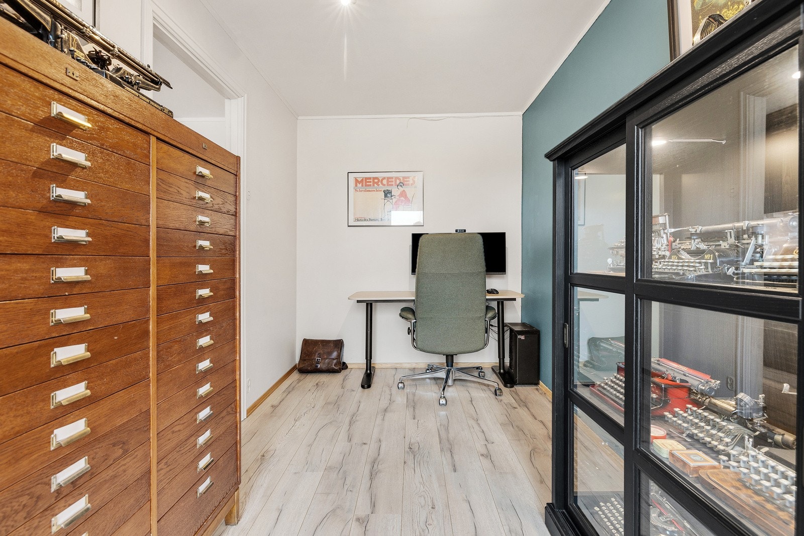 Rommet kan fint benyttes som barnerom, gjesterom eller kontor. Galleribilde