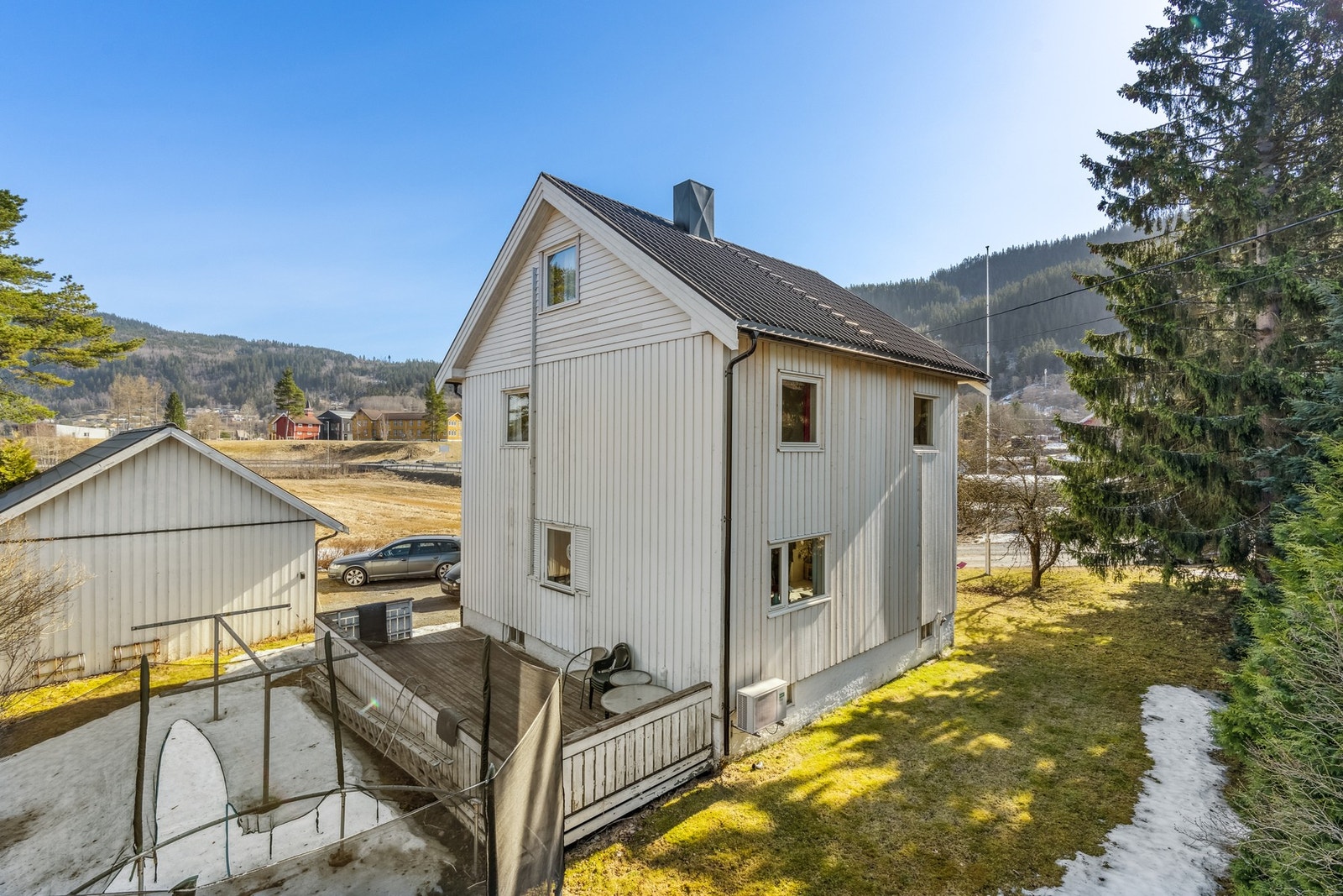 Hage med terrasse Galleribilde