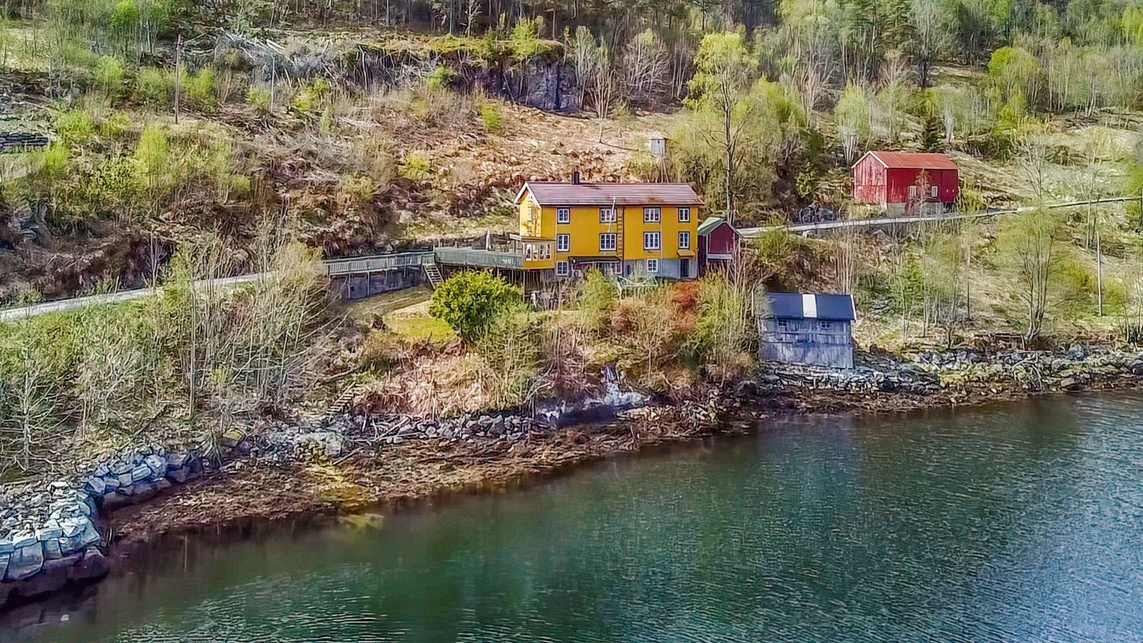 NEM Eiendomsmegling, v/John Erik Klinge, presenterer Todalsøra 125! Galleribilde