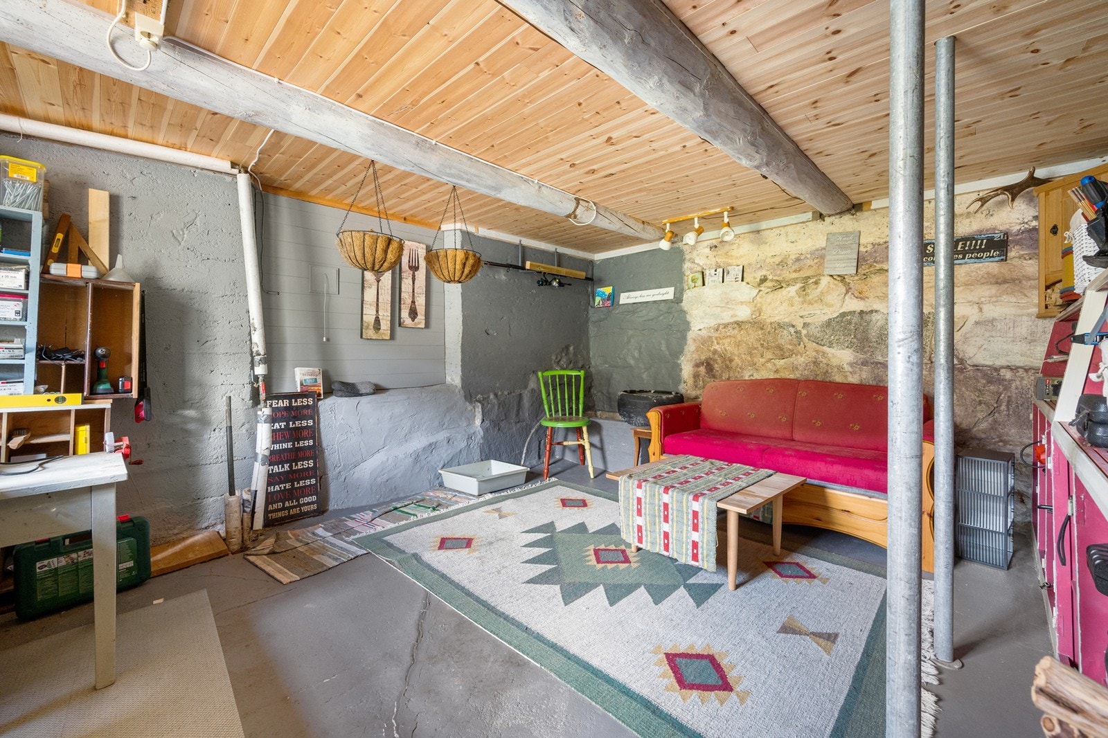 Del av kjeller Galleribilde