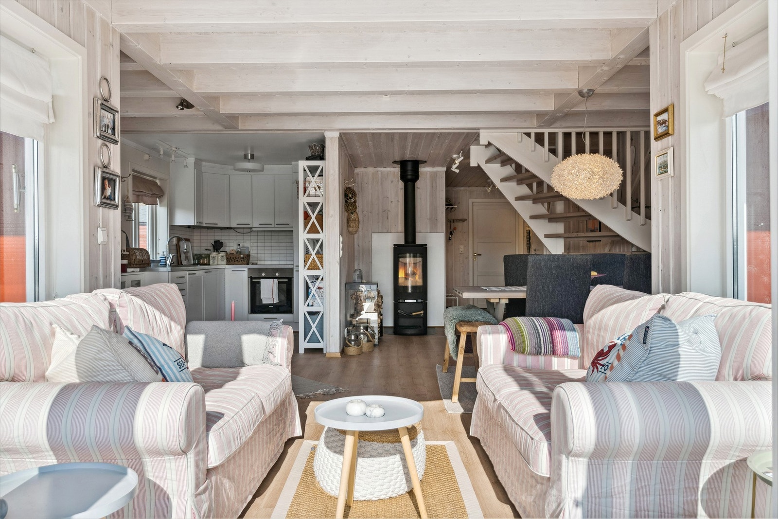 Åpen stue/kjøkkenløsning Galleribilde