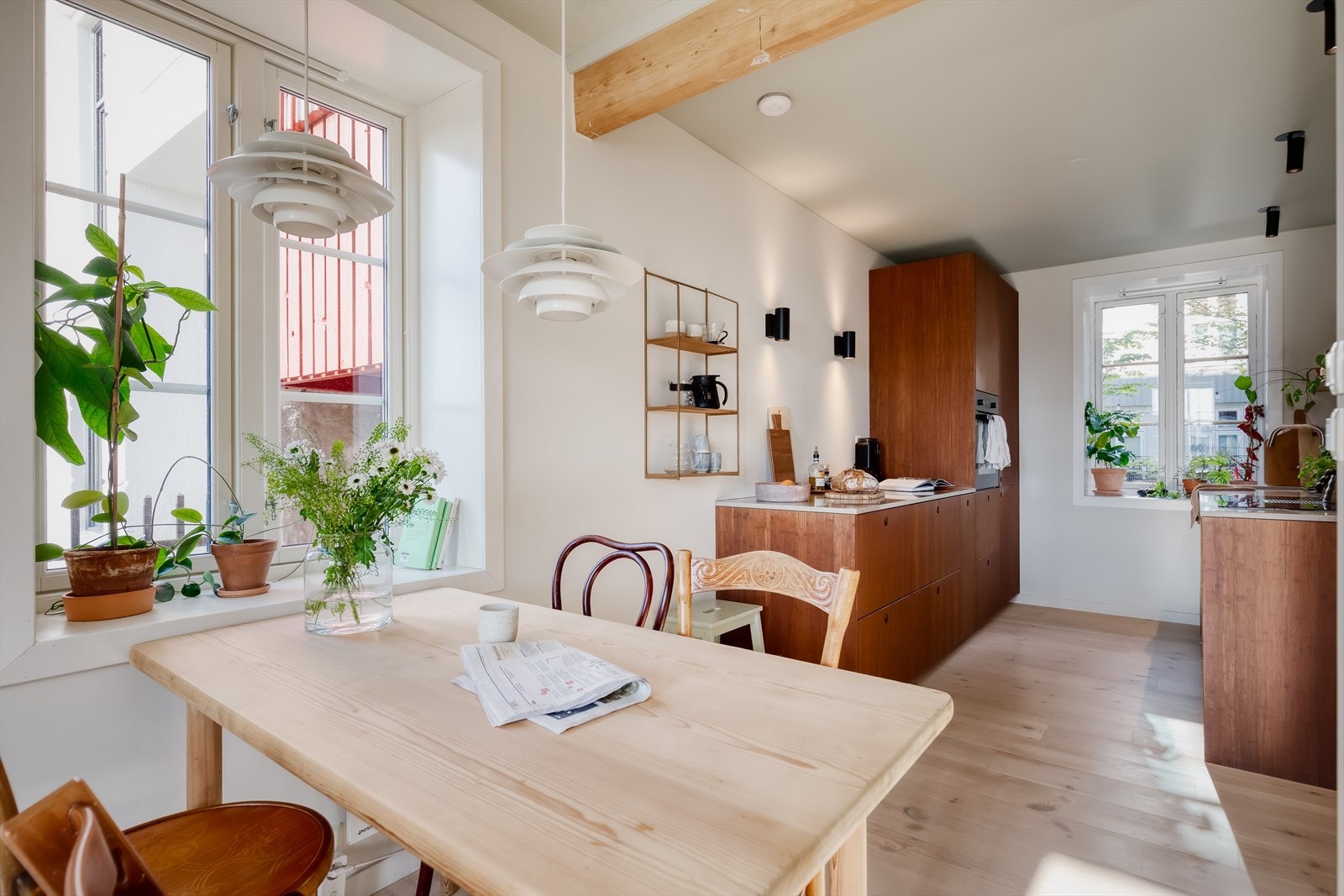 Kjøkkenet ble installert i 2021 Galleribilde