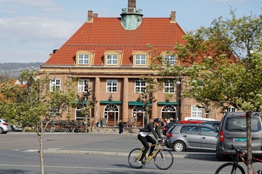 Bakeriet på Damplassen i Ullevål hageby har en historie som går tilbake til begynnelsen av 1920 tallet. Galleribilde