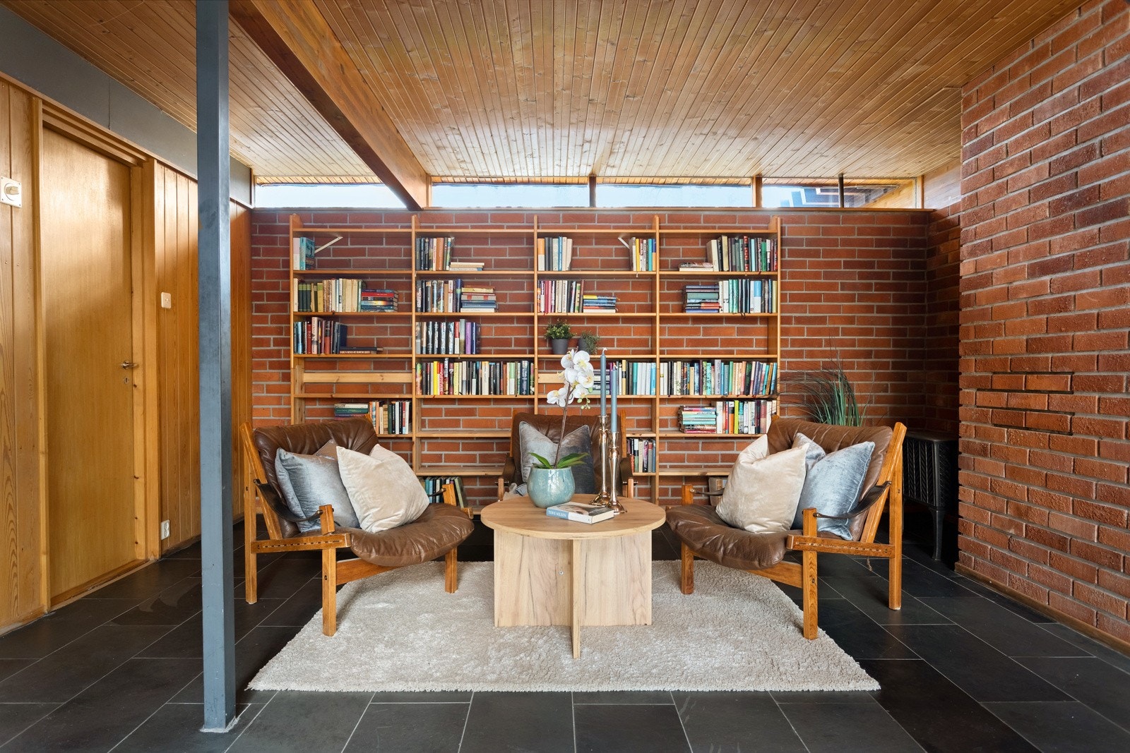 Kjellerstuen. Galleribilde