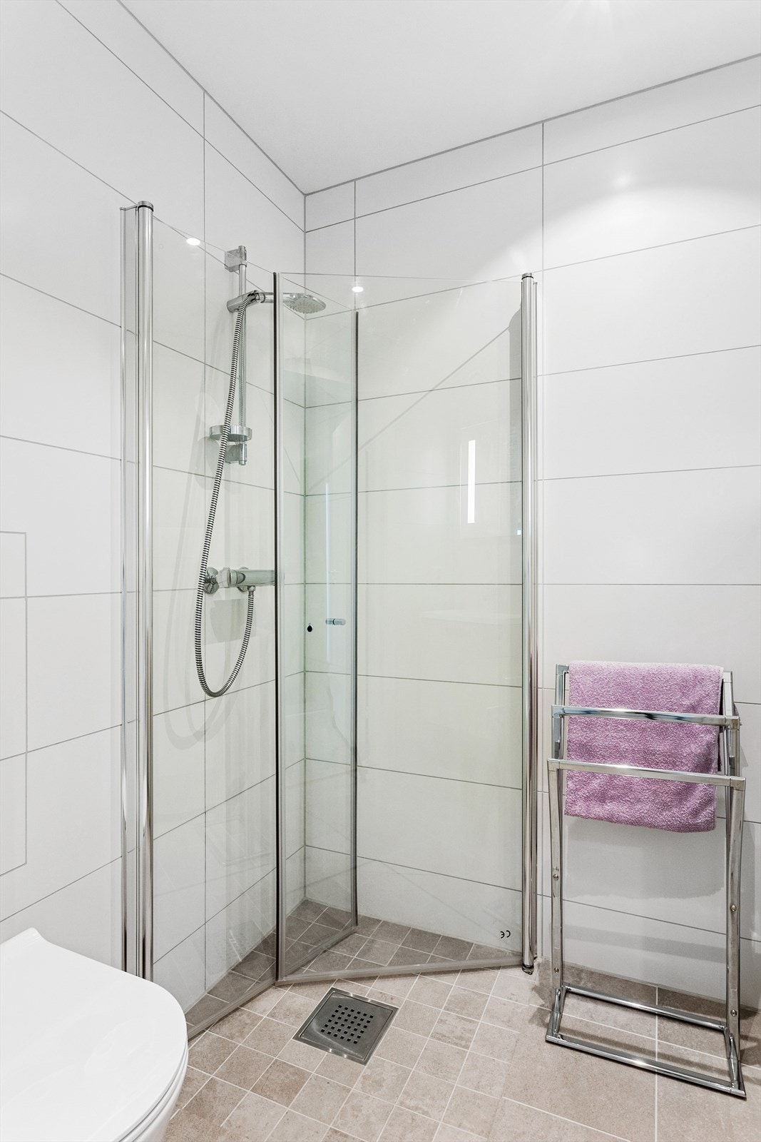 Baderom med pent uttrykk Galleribilde