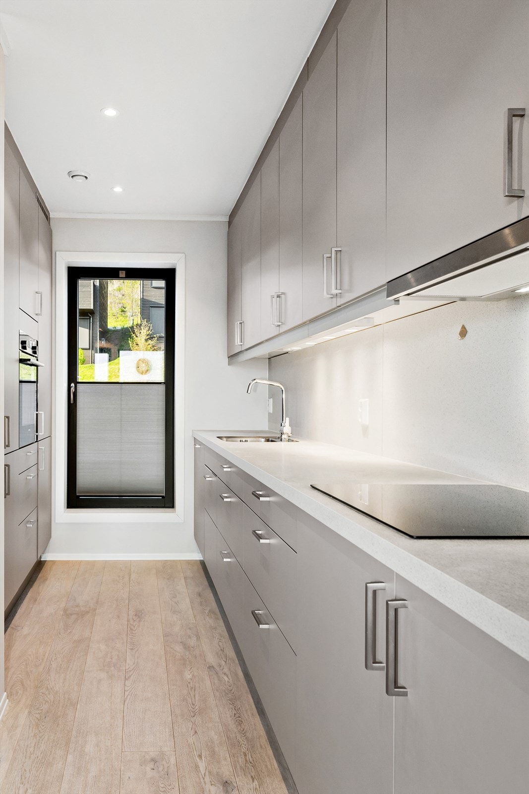 God benkeflate med overlys Galleribilde