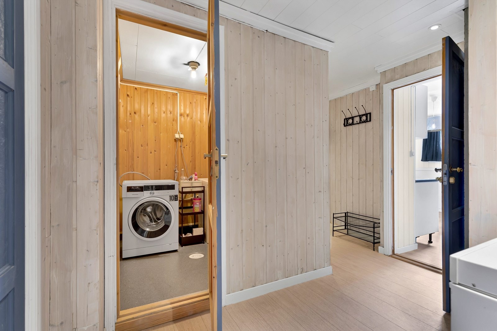 Underetasje - Gang Galleribilde