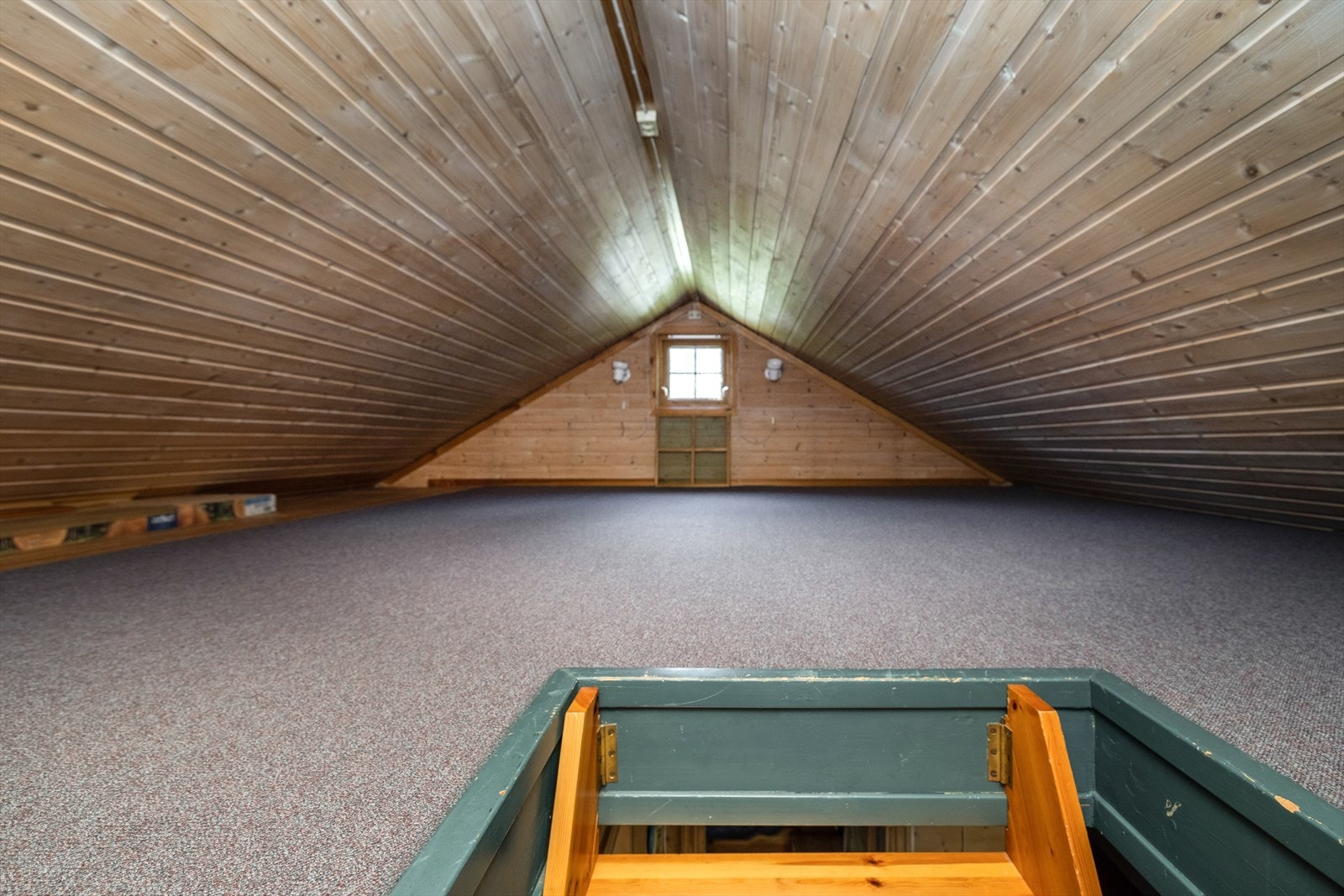 Romslig hems i hytta. Galleribilde