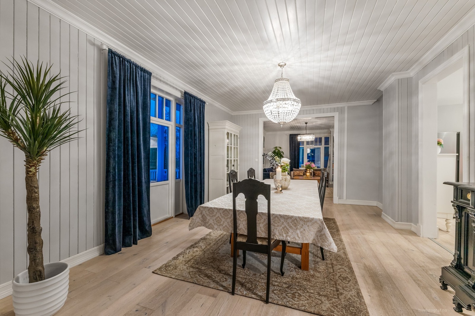 Kveldsstemning - spisestue Galleribilde