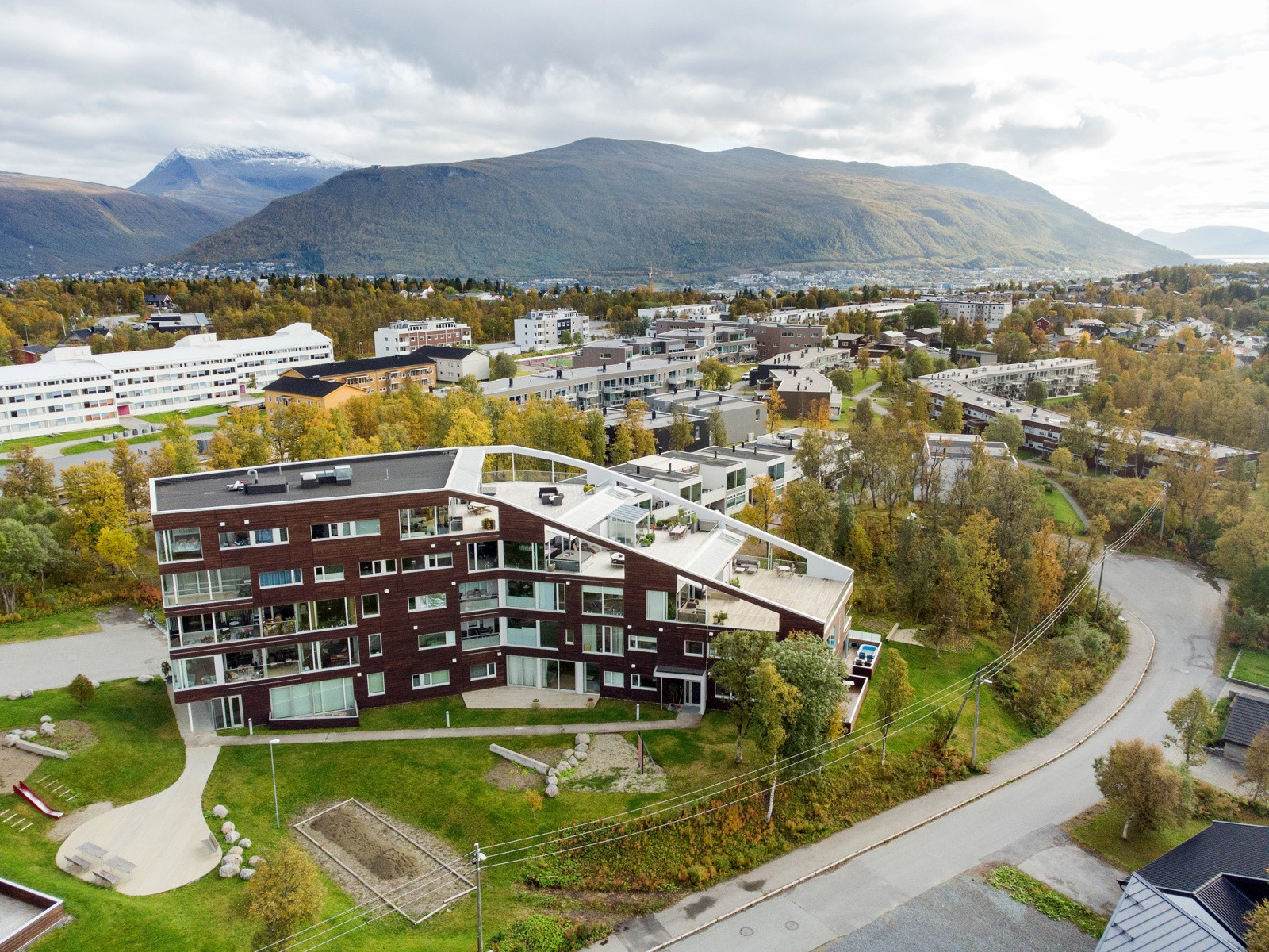 Leiligheten ligger i 4. etasje i Brinken Terrasse