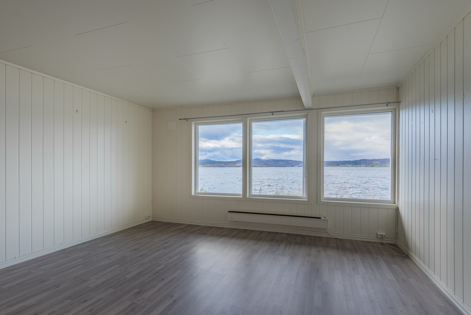 God plass til møblering. Galleribilde