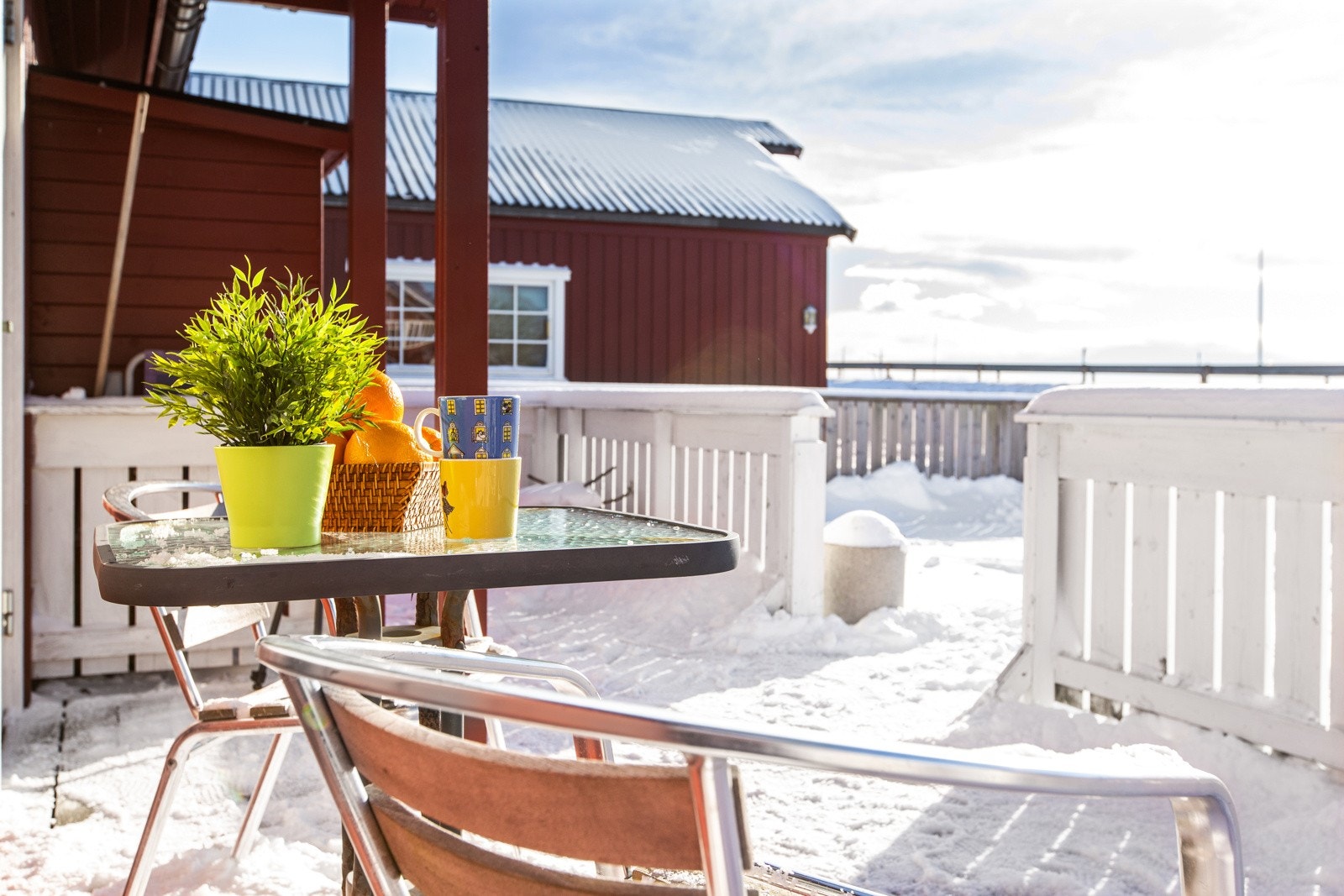 Solrikt og vakkert både sommer og vinter Galleribilde
