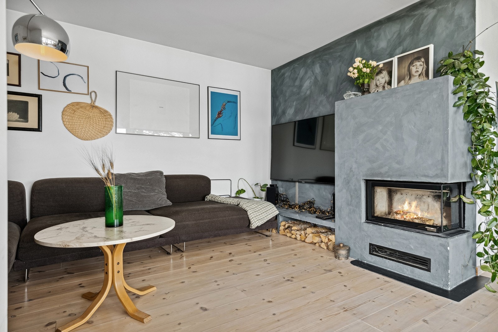 Ovnsrør byttet i 2018, men anm fra brann/feiervesen om riss/sprekk øverst i pipe. Galleribilde